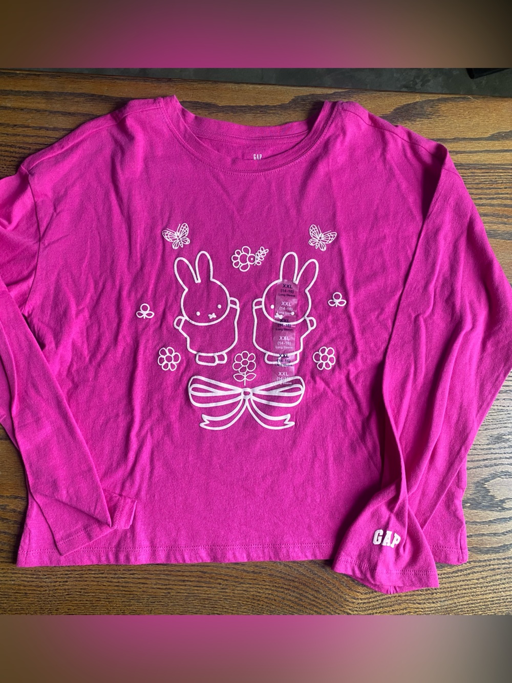 NEW - GAP Bright Pink Long-Sleeve Tee with Bunny Graphic